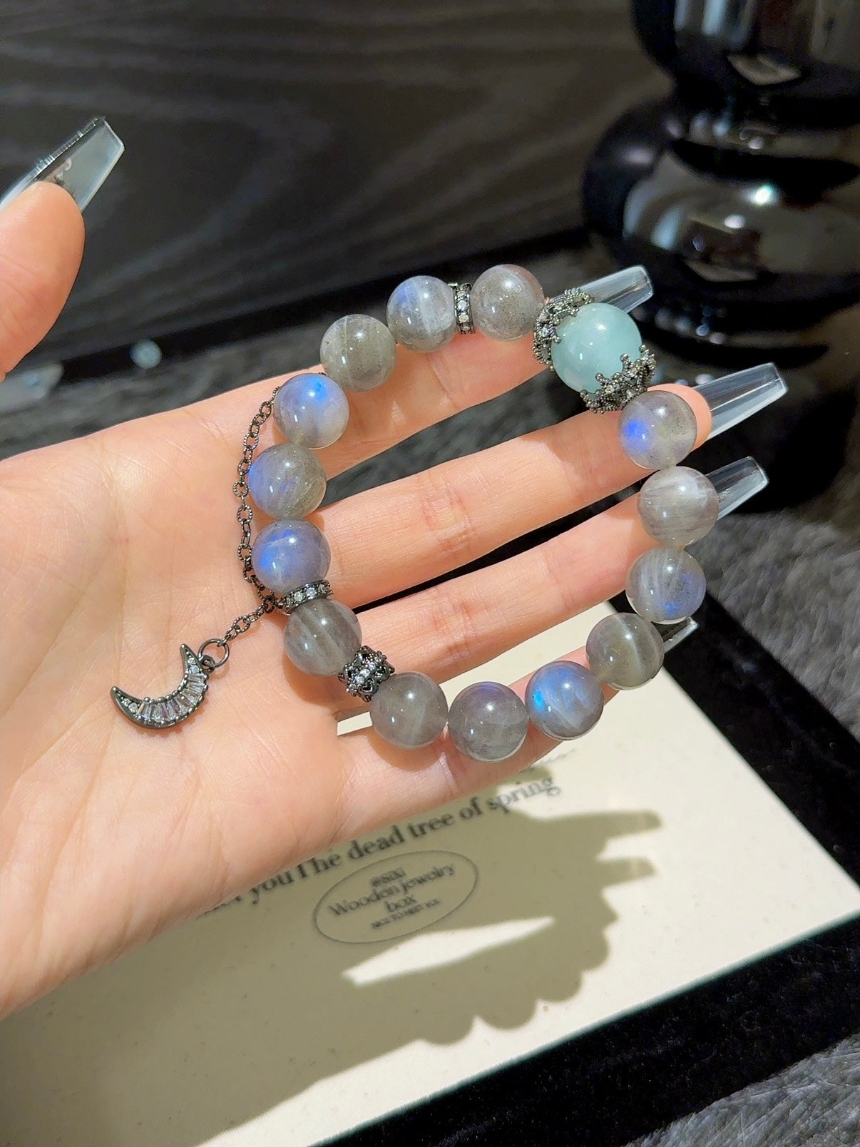 ▫️▪️ Grey moonlight aquamarine bracelet